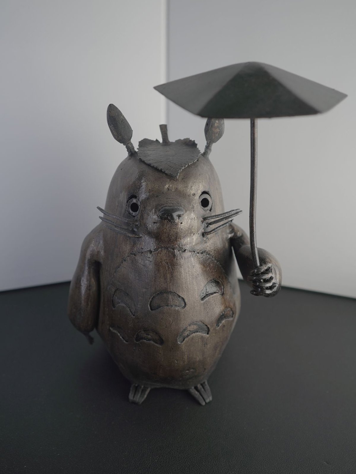 totoro sculpture pietro dolci studio 01